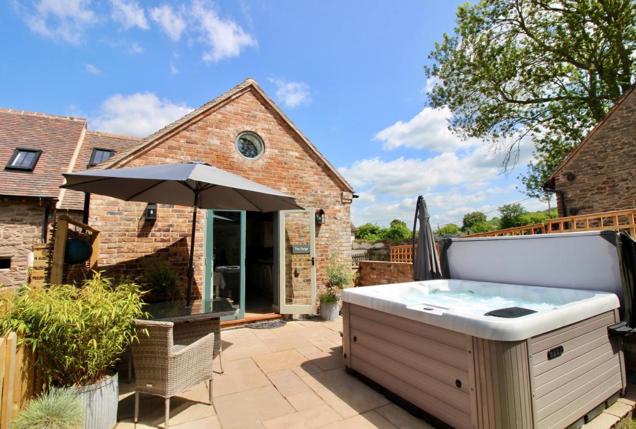 The Forge - Beautiful Contemporary Barn - Hot Tub Villa Bridgnorth Eksteriør bilde